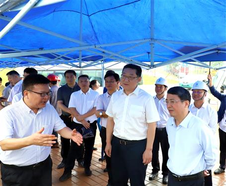 柳州市委書記吳煒、市長張壯到公司項目調(diào)研指導(dǎo)