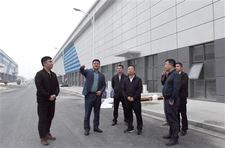 覃振華到江蘇、安徽兩地調(diào)研市場經(jīng)營